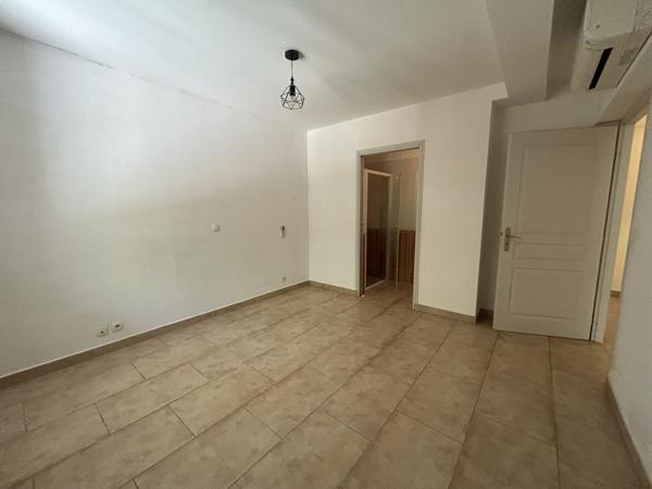 Appartement à vendre 357 000 € Le Crès 4 p 111 m² DPE B