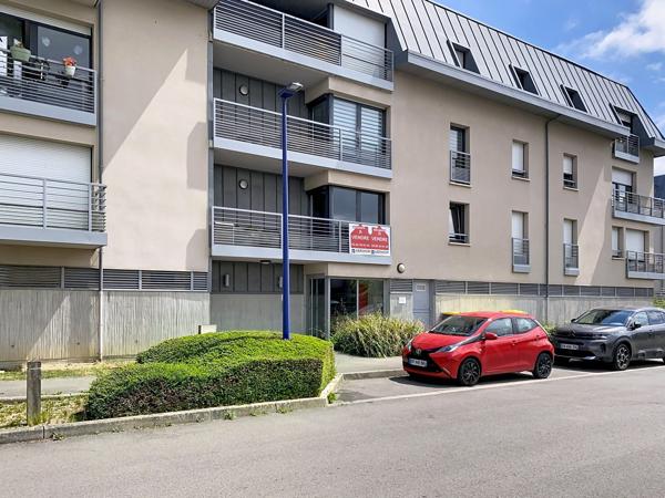 Appartement T2 de 44m² avec loggia et parking LA CHAPELLE D ARMENTIERES