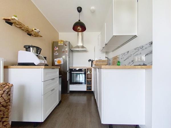 Appartement T2 de 44m² avec loggia et parking LA CHAPELLE D ARMENTIERES