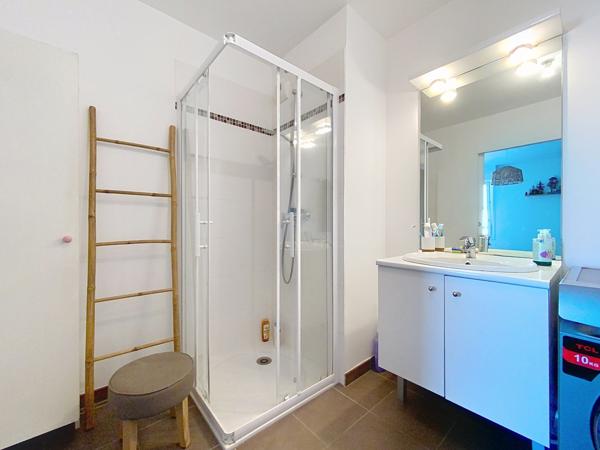 Appartement T2 de 44m² avec loggia et parking LA CHAPELLE D ARMENTIERES