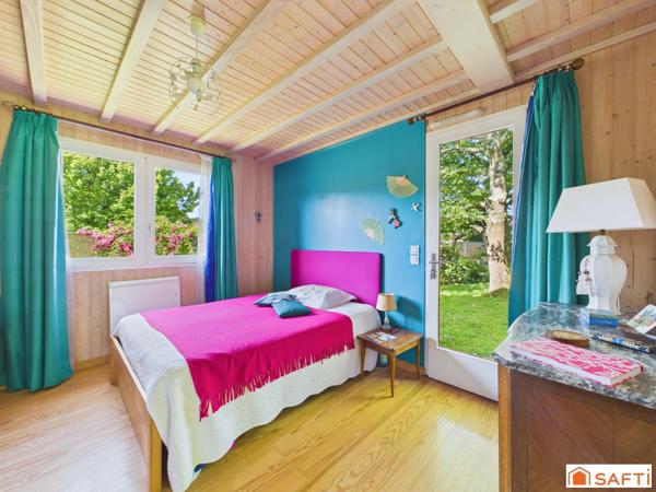 Maison 120m² avec piscine dans un écrin de verdure