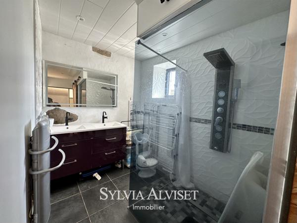 Maison 9 pièces - 197 m²