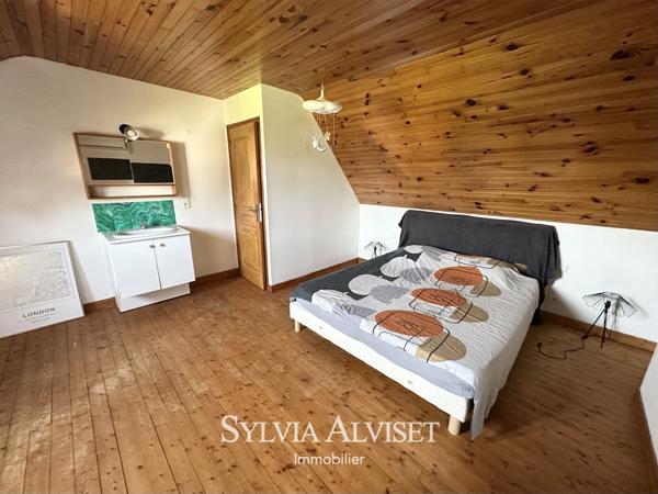 Maison 9 pièces - 197 m²