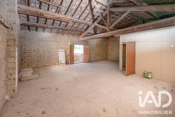 Maison à vendre 4 pièces 103,53 m² Sénas