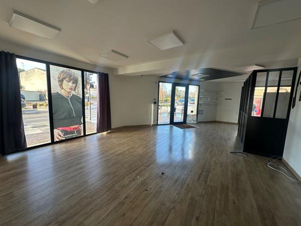 Centre ville local commercial Gradignan de 79m2 , Gradignan Centre ville local commercial Gradignan de 79m2 , Gradignan