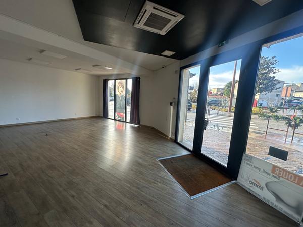Centre ville local commercial Gradignan de 79m2 , Gradignan Centre ville local commercial Gradignan de 79m2 , Gradignan