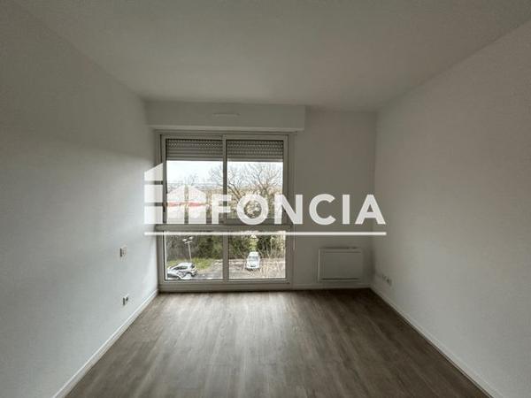 Location Studio 18.9 m² - 3 RUE LOUIS BRAILLE Ramonville St Agne 31520