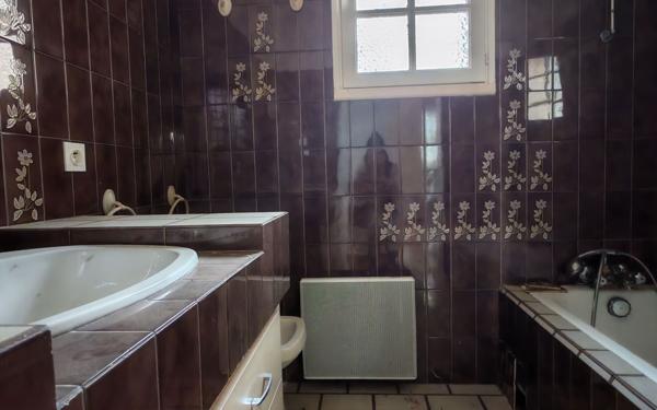 Maison à vendre    4 pièces •  Saint-Sardos