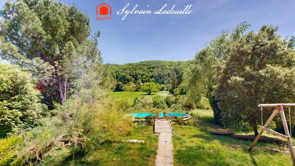 Maison avec Studio et gîte sur 2292 m2 de terrain