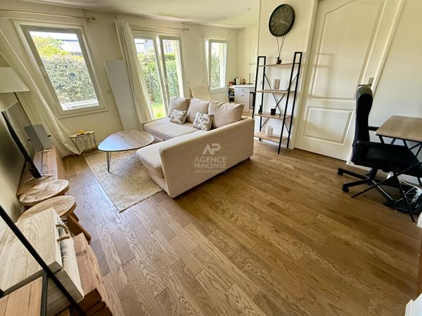 Appartement Poissy 1 pièce(s) 31m2 €179 900 ** - Référence 9206