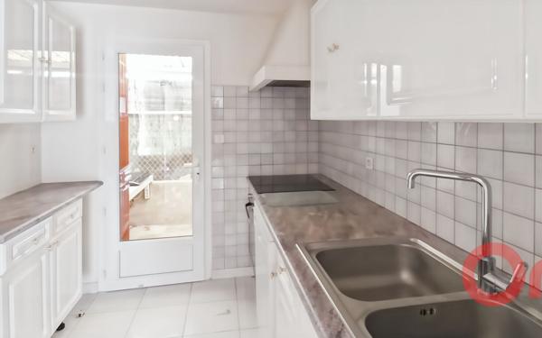 Maison à vendre    5 pièces •  Valras-Plage