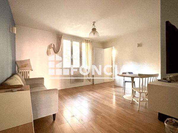 À vendre Appartement 4 pièces 63 m² - Marseille 13001
