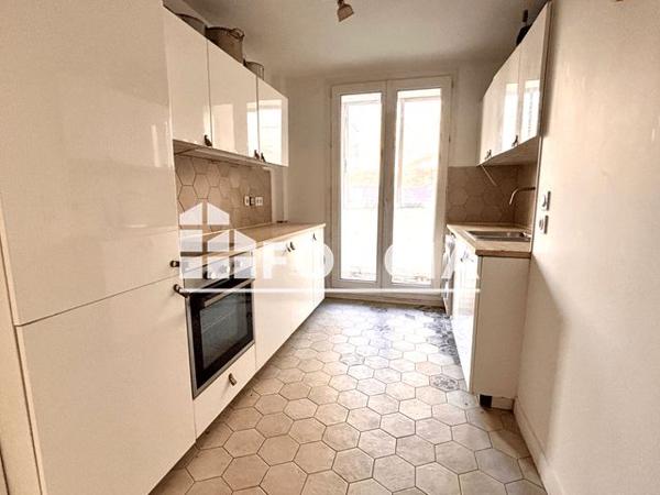 À vendre Appartement 4 pièces 63 m² - Marseille 13001