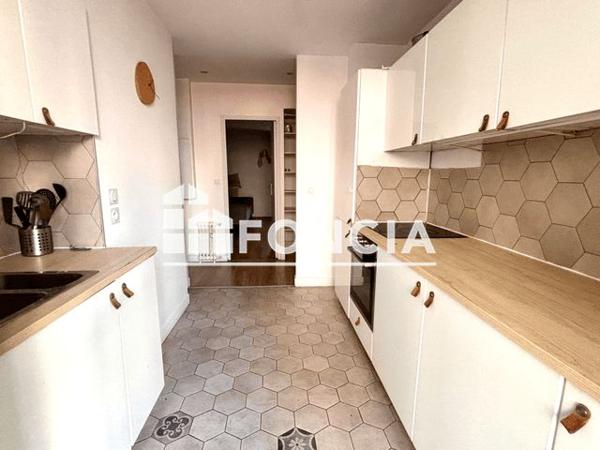 À vendre Appartement 4 pièces 63 m² - Marseille 13001
