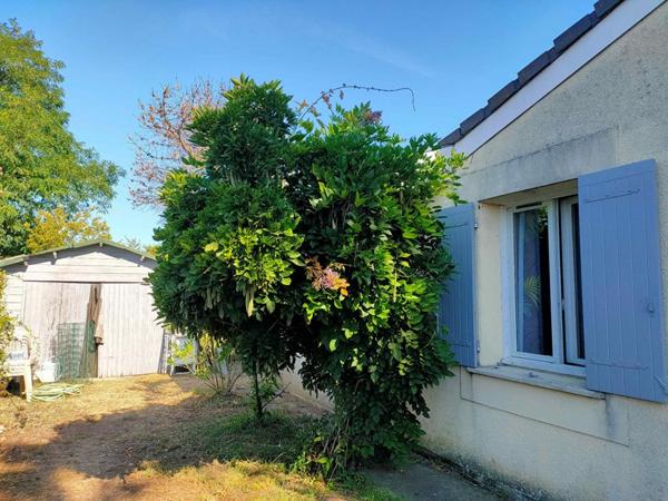 MAISON 160 M² - 8 PIECES - 5 CHAMBRES - VERANDA - TERRAIN 700 m²