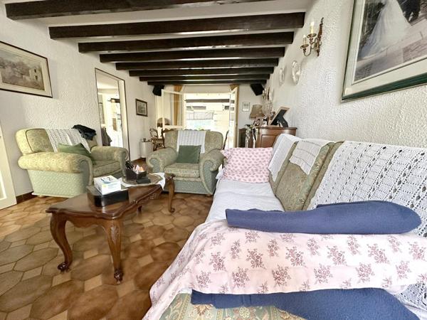 A VISITER SUR LE PONTET (84)  -  MAISON A ETAGE  DE 92 m² env. AVEC TERRAIN