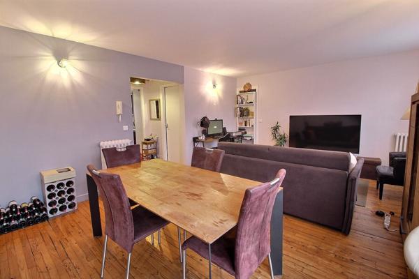 Appartement F3 centre ville d'EPERNON avec cave et balcon