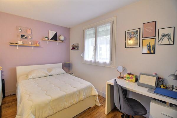 Appartement F3 centre ville d'EPERNON avec cave et balcon