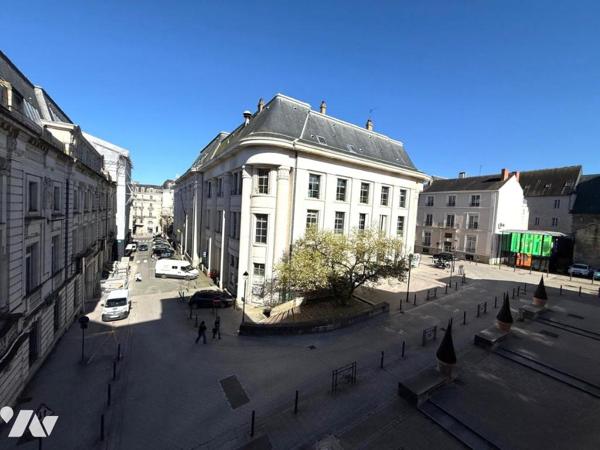 ANGERS HYPER CENTRE APPARTEMENT DE TYPE 3 EN EXCELLENT ETAT