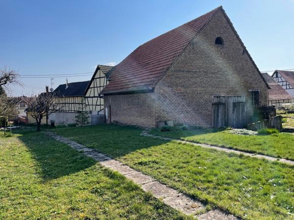 Maison de village avec grange sur 13 ares