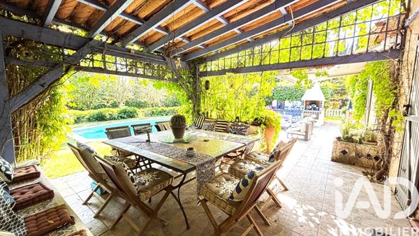 Maison à vendre 6 pièces 142 m² Le Muy