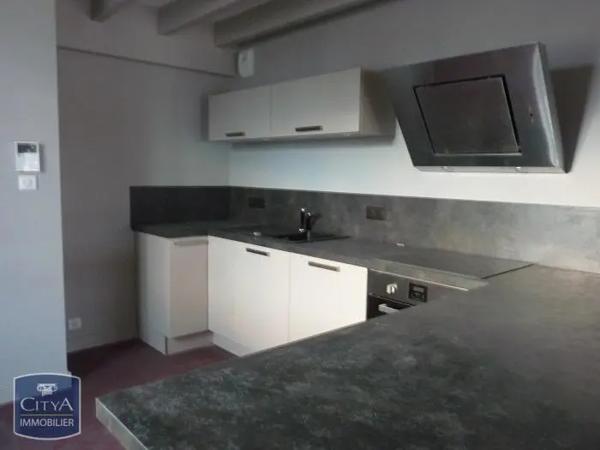 Appartement à louer 3 pièces 72.35m² Riom (63200)