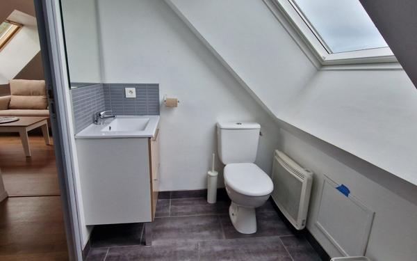 Appartement à louer    2 pièces • 27,51 m2 Pommerit-le-Vicomte