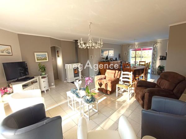 Maison à AIZENAY, 85190 - 5 pièces 101m²