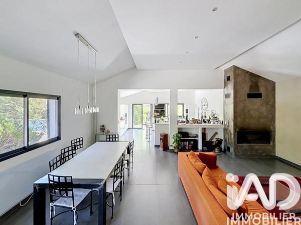 Maison à vendre 5 pièces 150 m² Allauch