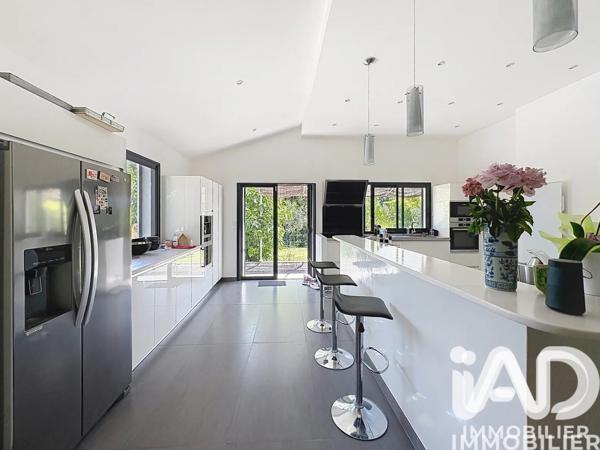 Maison à vendre 5 pièces 150 m² Allauch