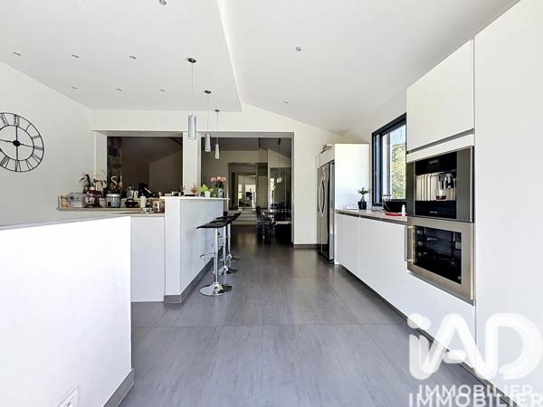 Maison à vendre 5 pièces 150 m² Allauch