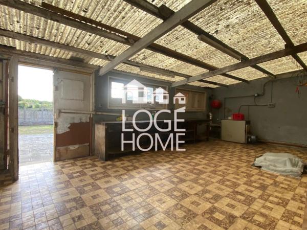 Immeuble de 349m² à usage mixte avec gros potentiel
