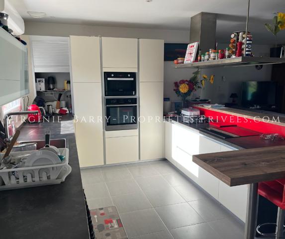 MAISON RECENTE DE PLAIN PIED 3 CHAMBRES AVEC DEPENDANCES