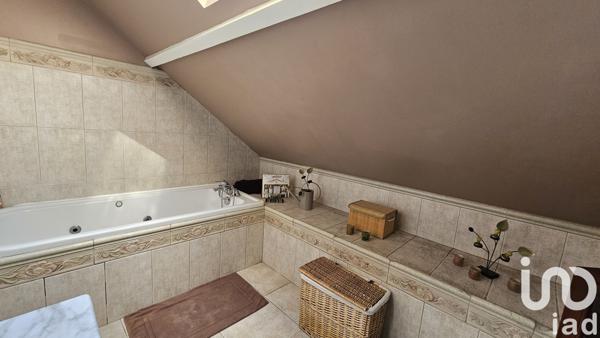 Maison à vendre 7 pièces 226 m² Montereau-Fault-Yonne