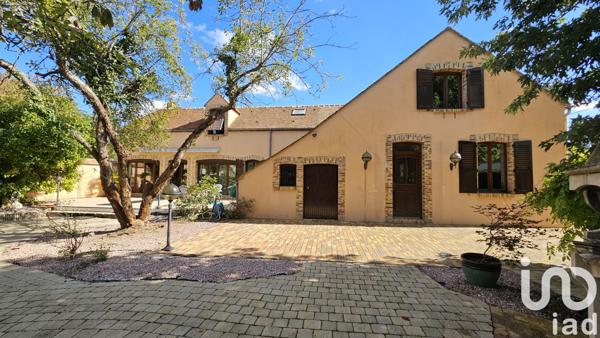 Maison à vendre 7 pièces 226 m² Montereau-Fault-Yonne