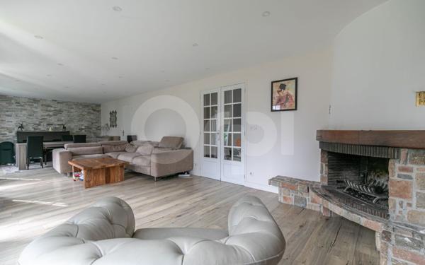 Maison à vendre    5 pièces • 120,30 m2 Sucy-en-Brie