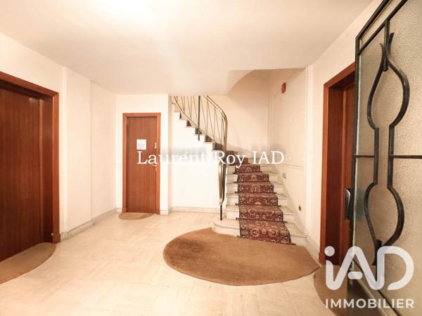 Location appartement 5 pièces 109 m² Colombes