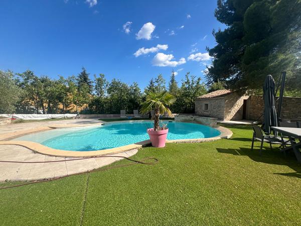Maison à vendre 04 - proche sisteron 4 chambres avec piscine