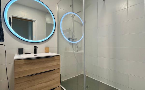 Appartement à vendre    3 pièces • 66 m2 Bayonne