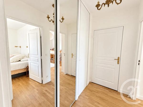 Appartement F3 à vendre  3 pièces - 66,30 m 2   AVON  - 77