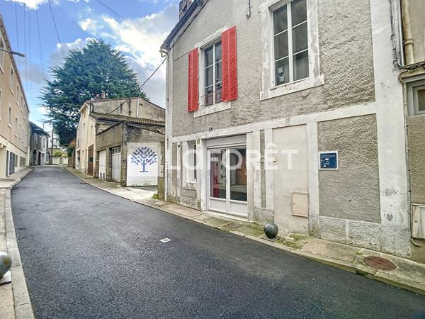 Location maison Parthenay - 2 pièce(s) - 59 m² - 430 €/mois