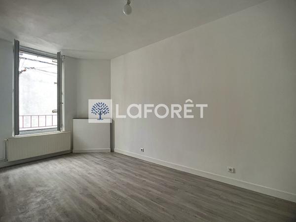 Location maison Parthenay - 2 pièce(s) - 59 m² - 430 €/mois