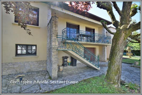 Bergerac proche, maison de qualité avec 2 entrées, possibilité de faire 2 logements