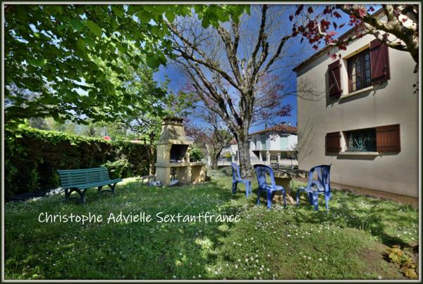 Bergerac proche, maison de qualité avec 2 entrées, possibilité de faire 2 logements