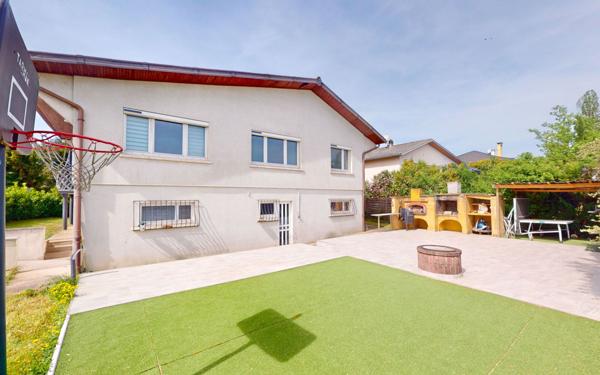 Maison à vendre    6 pièces • 162 m2 Amnéville