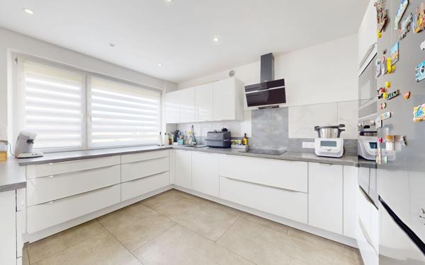 Maison à vendre    6 pièces • 162 m2 Amnéville