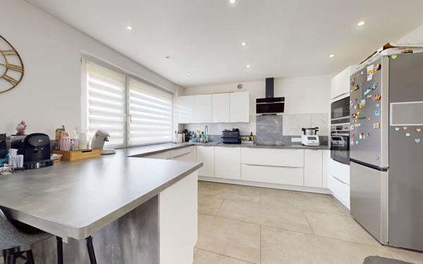 Maison à vendre    6 pièces • 162 m2 Amnéville