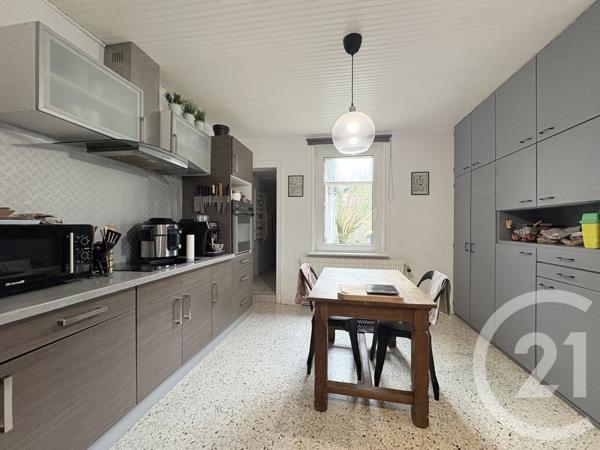 Maison à vendre  5 pièces - 100 m2 ETREILLERS - 02