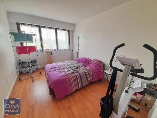 Appartement à louer 2 pièces 61.17m² Limoges (87000)