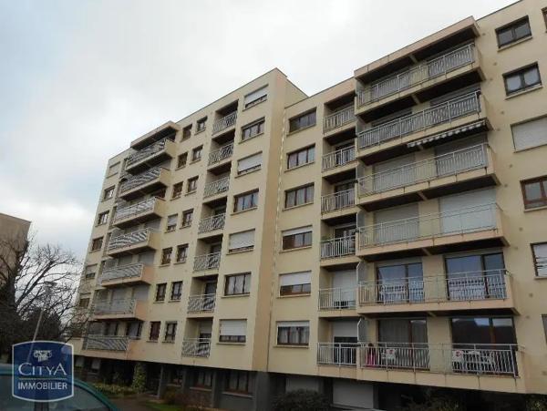 Appartement à louer 2 pièces 61.17m² Limoges (87000)